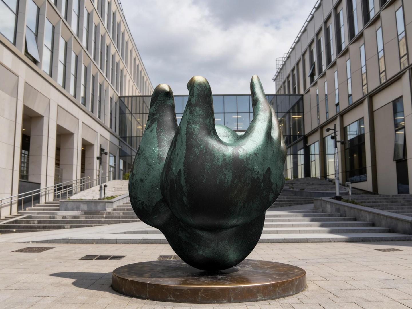 Выставка «ВМЕСТЕ» в больнице Сколково объединит мировых художников