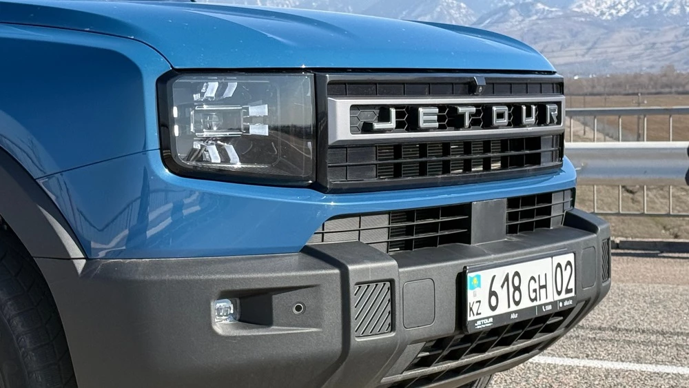 Jetour T1: тест-драйв «взрослого» кроссовера