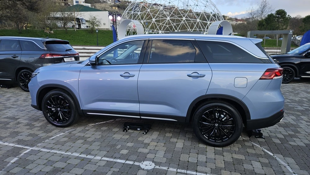 Changan CS75 Pro: доступная альтернатива флагману
