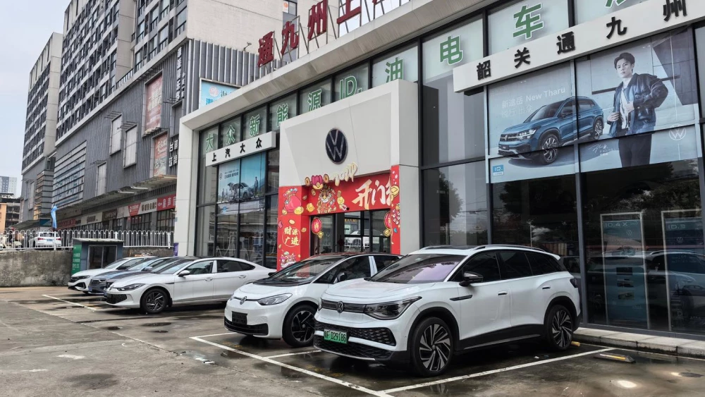 Глава Volkswagen призвал Германию учиться у Китая в планировании