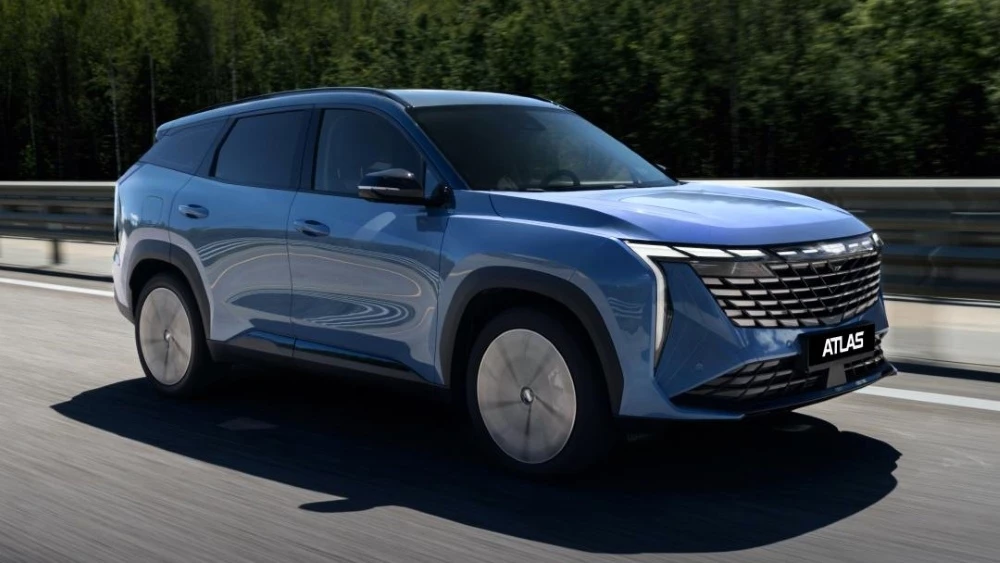 Geely Cityray или Atlas: сравнение кроссоверов