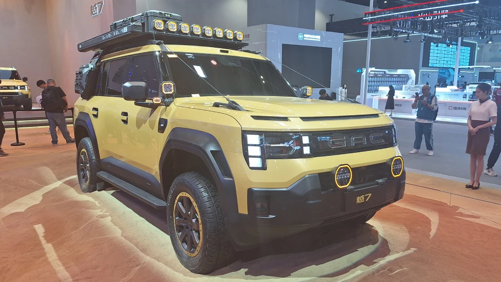 Рамный гибрид GAC Yue 7 дебютировал в Пекине: подробности