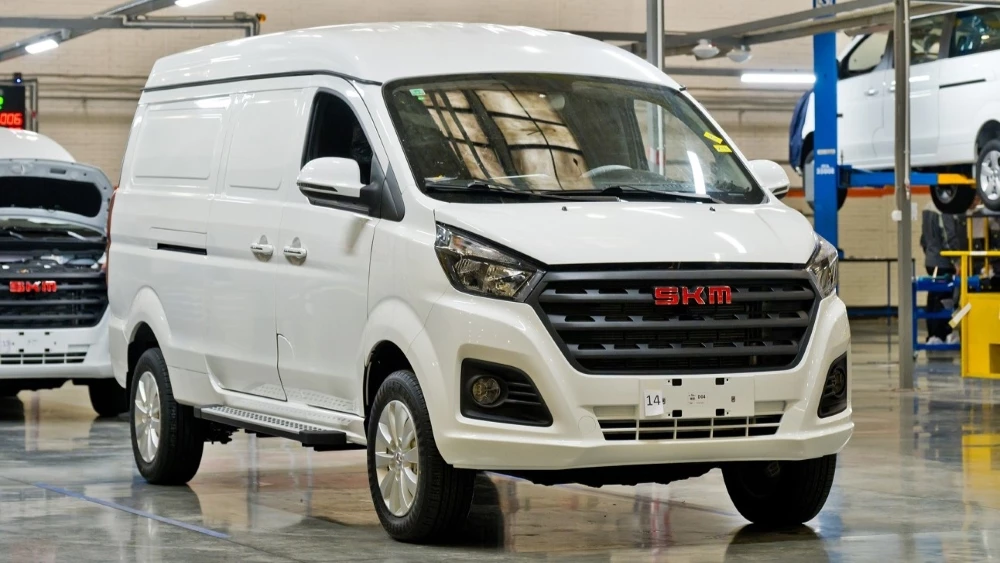 АвтоВАЗ запустил сборку фургонов и минивэнов SKM M7