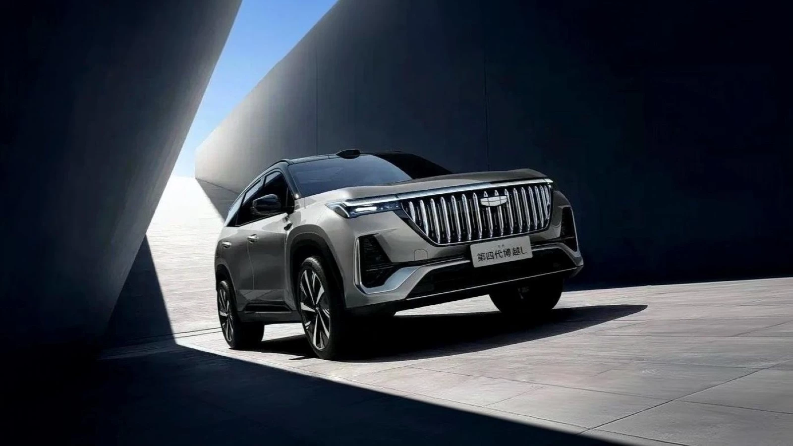 Топ-10 бензиновых автомобилей Китая в 2026 году: Geely Atlas лидирует