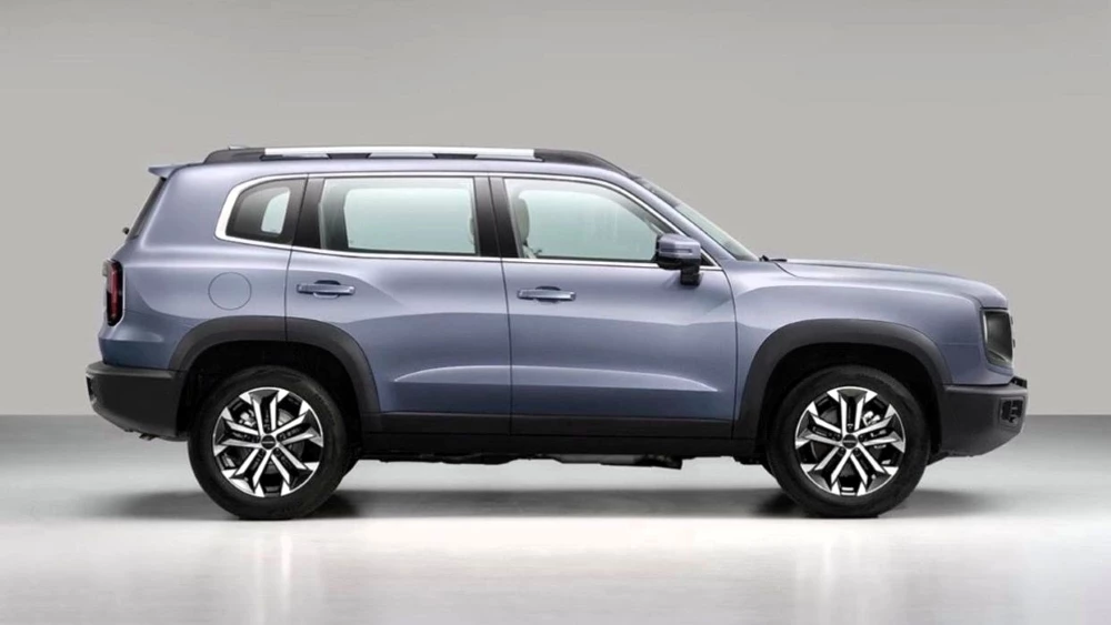 Гибридный Haval Dargo впервые заметили на улицах Китая