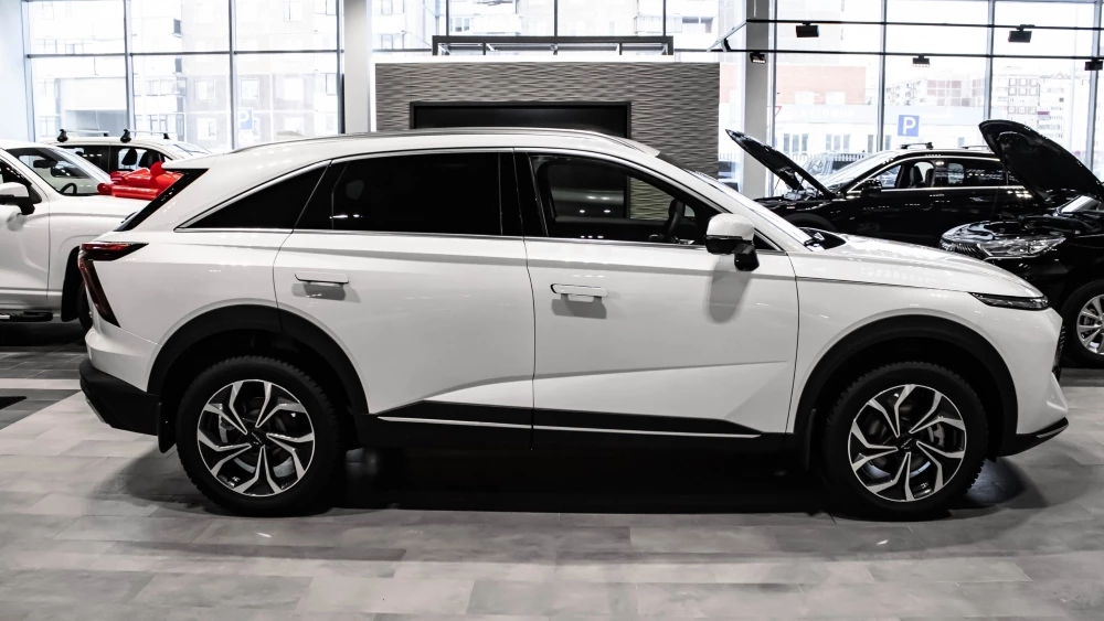 Обновлённый Haval F7: улучшения, продажи и отзывы дилеров в России