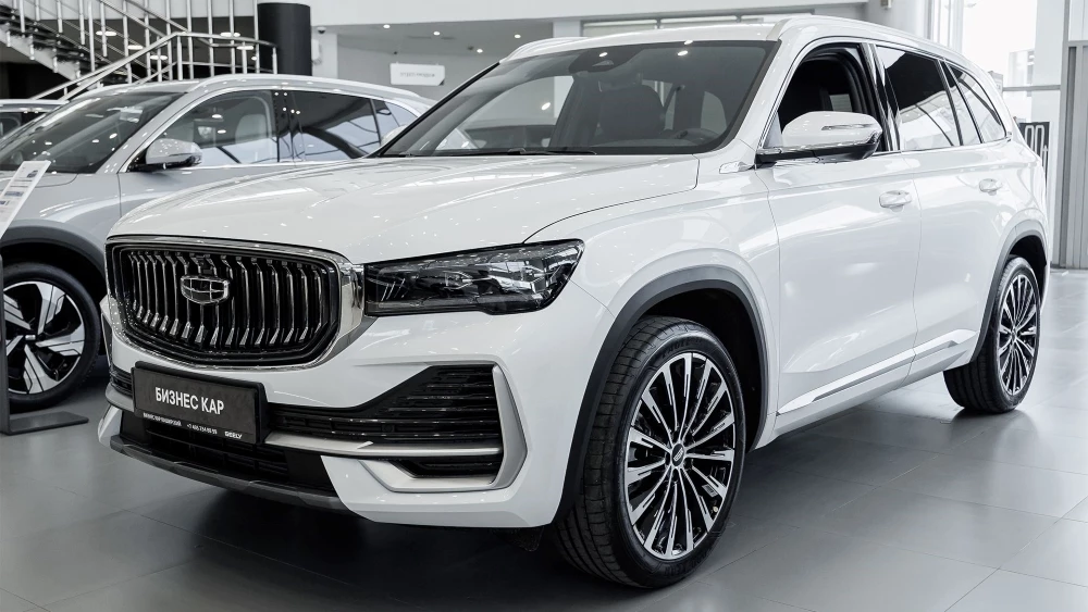 Почему Geely Monjaro не теряет популярность: три ключевые причины
