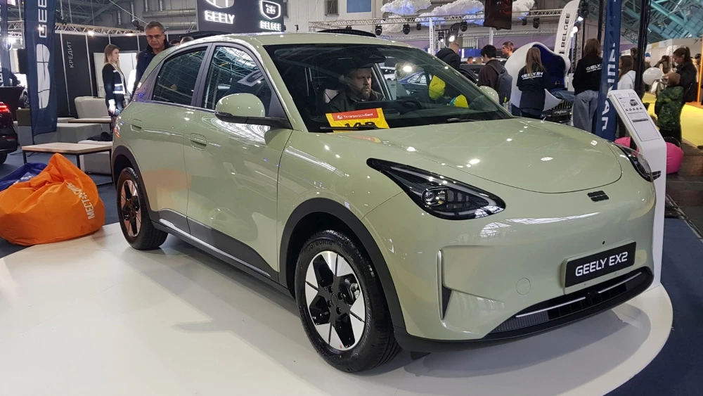 Geely EX2 Ultra: что нового в самой популярной китайской модели