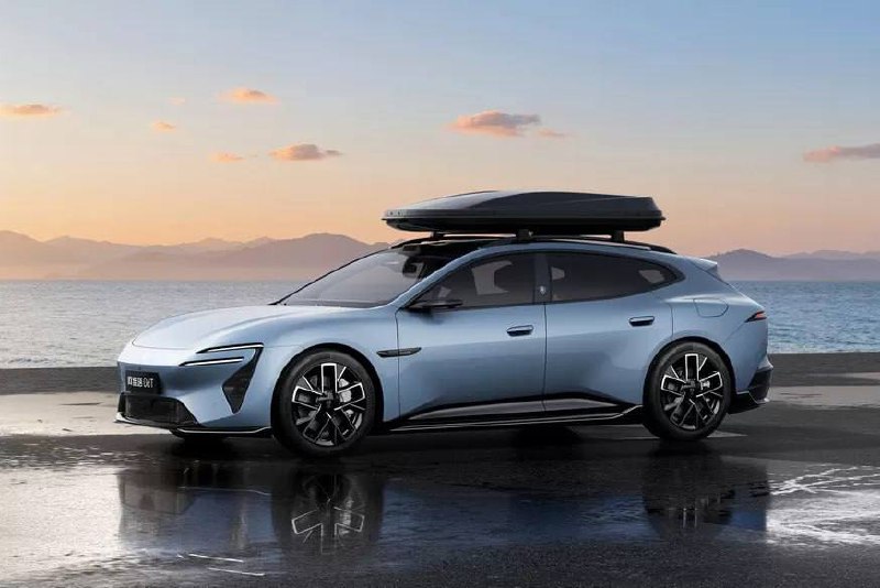 Avatr представила универсал 06T на базе седана