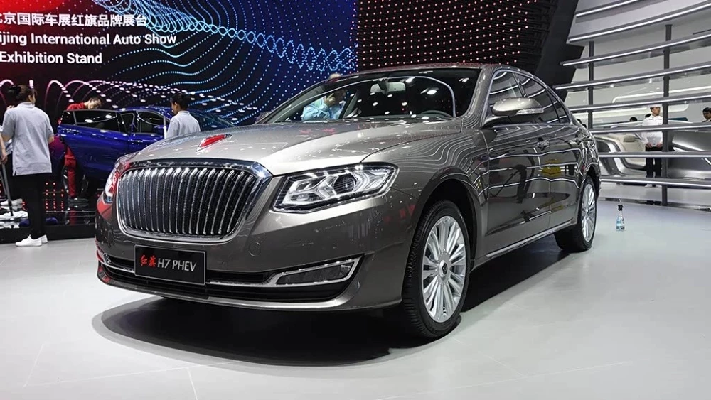 Новое поколение Hongqi H7: возвращение легендарного седана