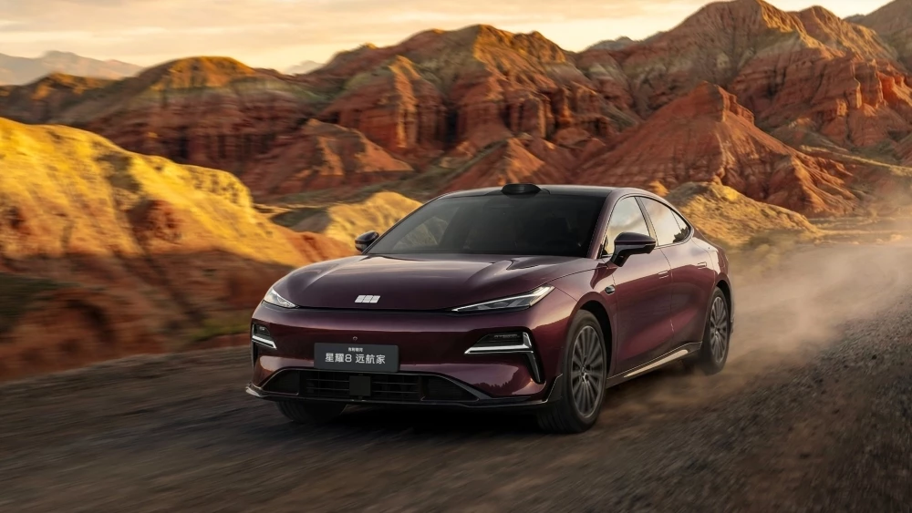 Geely Galaxy Starshine 8 Voyager: обновленный седан с лидаром вышел на рынок Китая