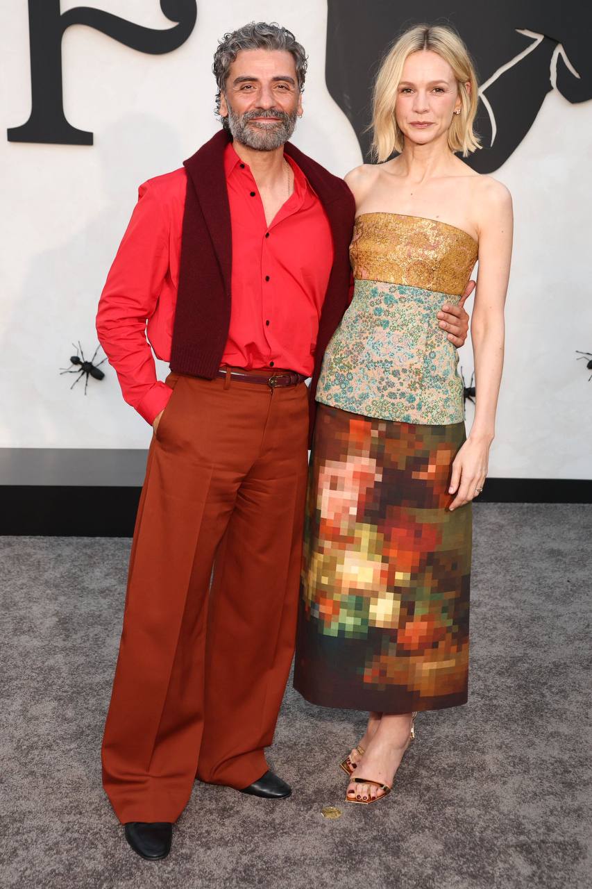 Кэри Маллиган и Оскар Айзек на премьере второго сезона «Грызни»