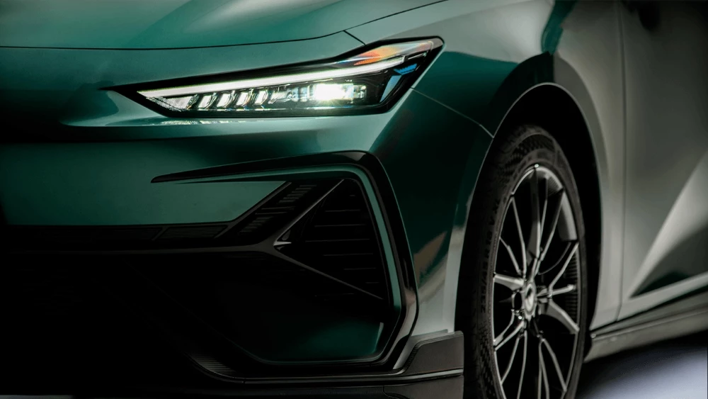 Changan раскрыл оснащение нового лифтбэка Uni-V для России