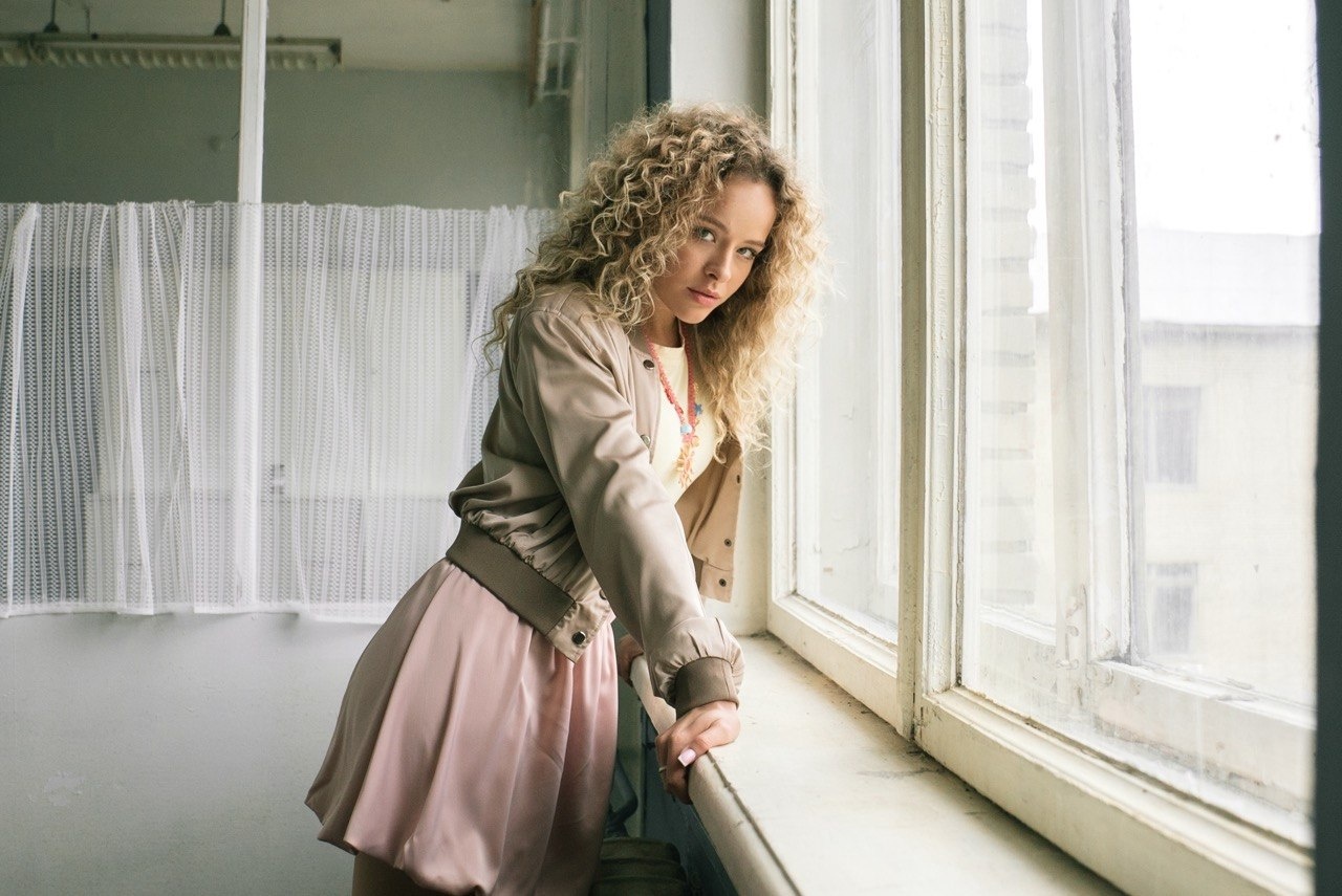 Ника Вигель рассказала о новом проекте и творческих предпочтениях