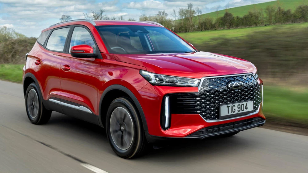 Autocar раскритиковал прототип Tenet T4: всего 2,5 звезды за качество и гибрид
