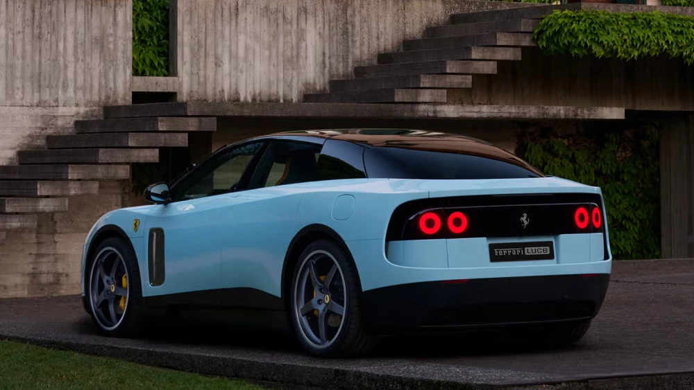 Китайские дизайнеры раскритиковали Ferrari Luce за неудачный облик