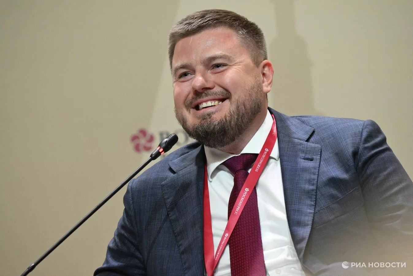 Алексей Крапивин выдвигается в президенты Федерации керлинга России