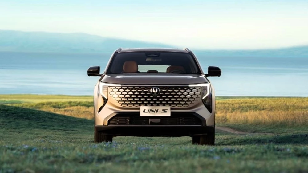 Changan Uni-S с полным приводом выходит в России: характеристики и цена