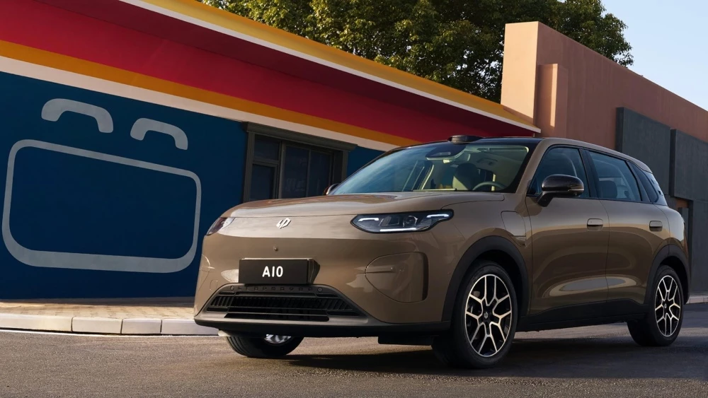 Топ-10 кроссоверов Китая в августе 2026: Leapmotor A10 обошёл Tesla Model Y