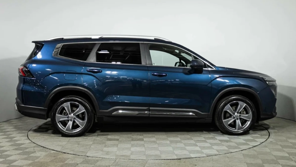 Geely Okavango вернулся к дилерам: продажи и скидки на 7-местный кроссовер