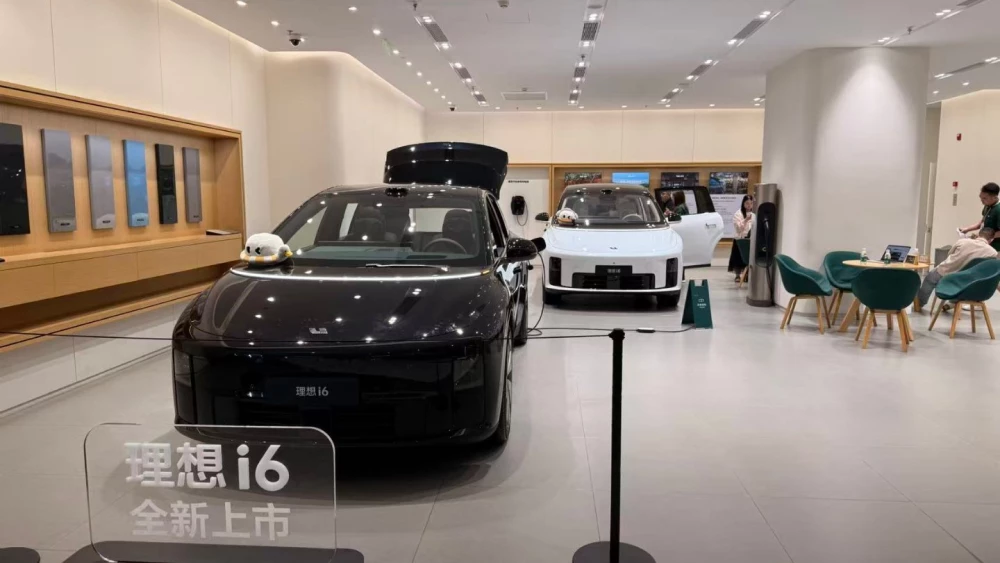 Li Auto зафиксировала убыток в 51 млрд рублей за первое полугодие 2026 года