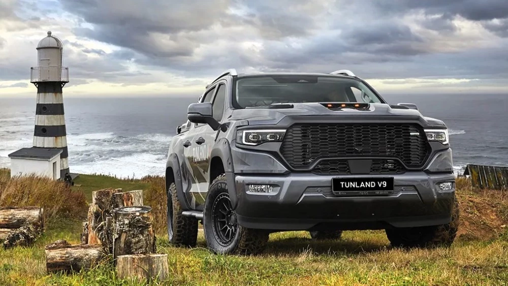 В России начались продажи бензинового пикапа Foton Tunland V9 за 5,45 млн рублей
