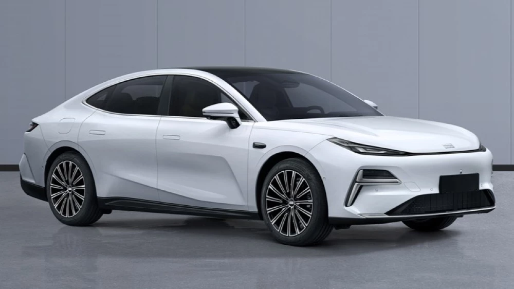 Обновлённый Geely Galaxy Starshine 8 стартовал в Китае