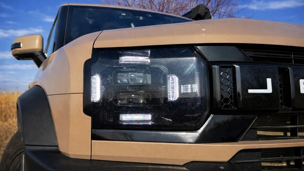 Jetour T2: тест-драйв кроссовера для путешествий