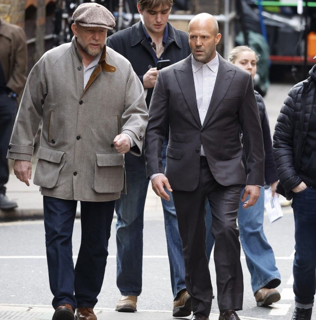 Начались съёмки криминального фильма Гая Ричи «Да здравствует безумие!»