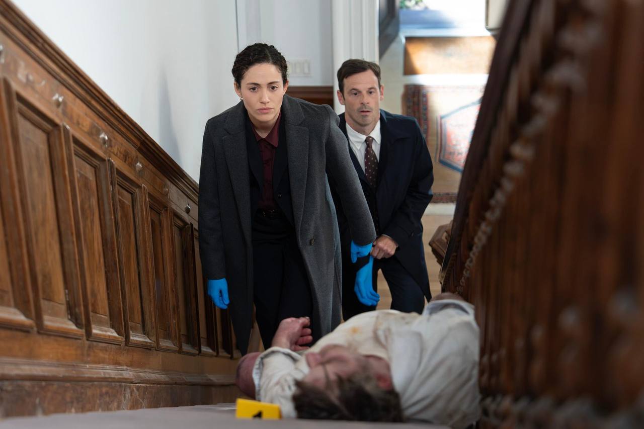 Сериал «Яростная» с Эми Россам продлён на второй сезон