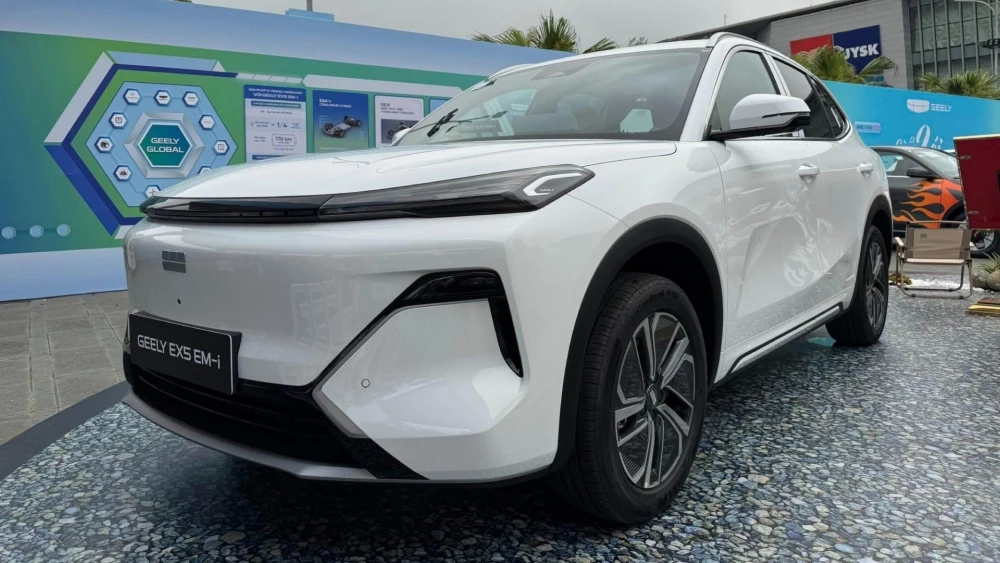 Geely EX5 EM-i установил рекорд дальности хода во Вьетнаме