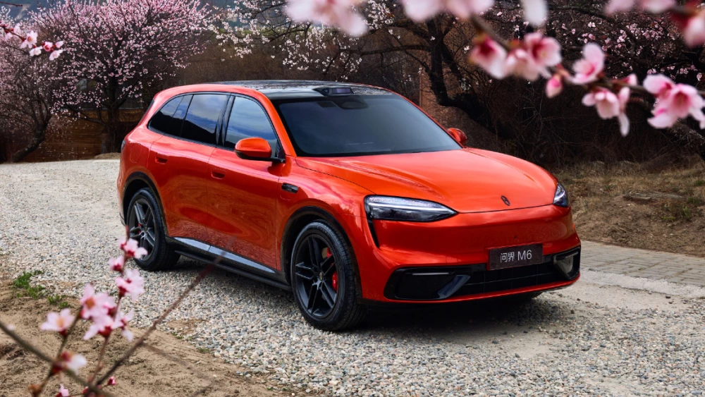 В Китае стартовали продажи кроссовера Aito M6 от Huawei и Seres