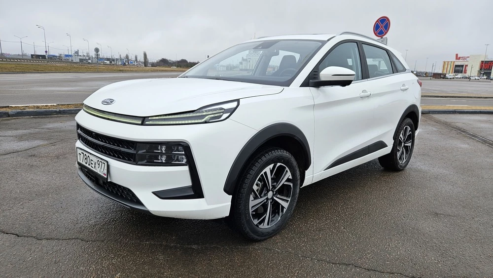 Обновленный JAC JS6 выйдет в России к 2027 году