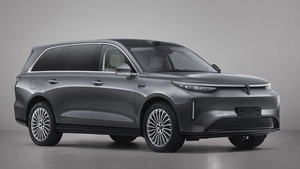 GWM представит две новые версии кроссовера Wey V9X