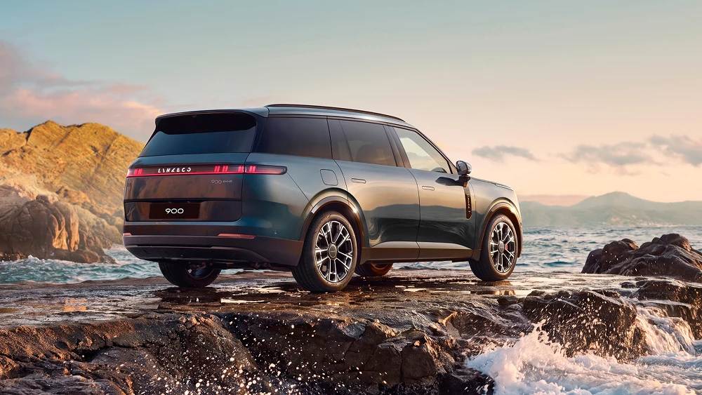 Lynk & Co 900 в Казахстане: цена, характеристики и оснащение гибрида на 718 л.с.