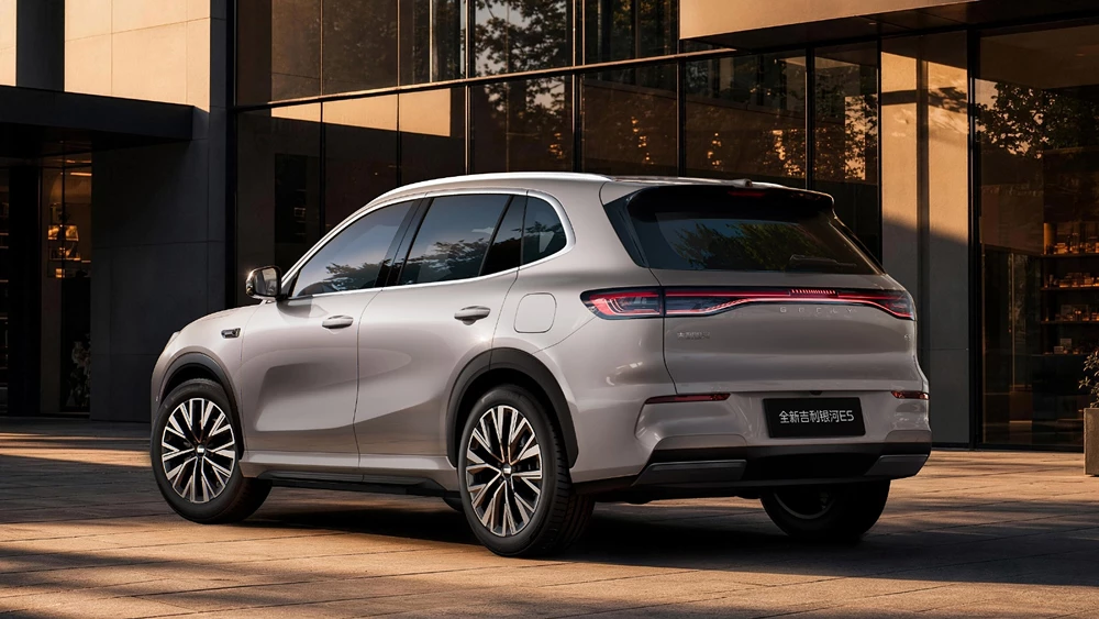 Geely EX5 обновился: +115 л.с., больше запаса хода и ниже цена в Китае